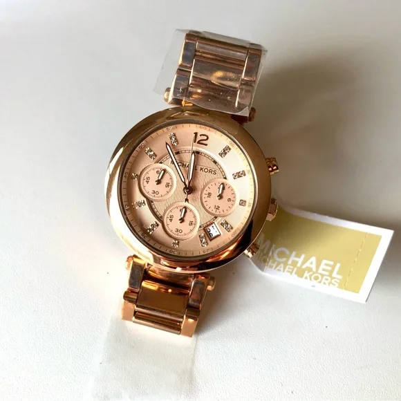 🤩💓Michael Kors women’s watch with crystal decor in rose gold finish - Picture 6 of 10